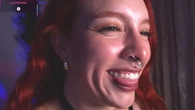 Snapshot of bri_von_dhara__ chatting on 11.21.25 bri von dhara online show from 11.21.25