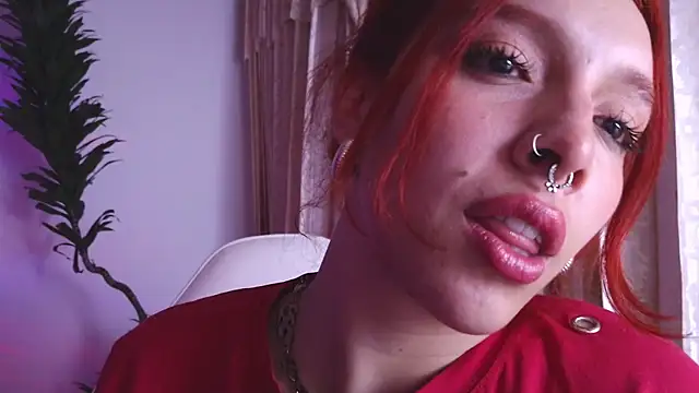 Snapshot of bri_von_dhara__ chatting on 11.28.25 bri von dhara online show from 11.28.25