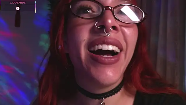 Snapshot of bri_von_dhara__ chatting on 12.15.25 bri von dhara online show from 12.15.25