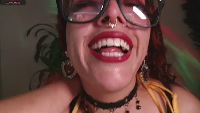 bri von dhara   online show from 03.20.26