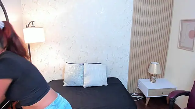 Snapshot of aliceandsia chatting on 01.16.26 aliceandsia online show from 01.16.26