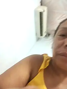 Snapshot of Naomi-Mature chatting on 09.09.25 Naomi-Mature online show from 09.09.25
