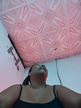 Naomi-Mature online show from 03.13.26