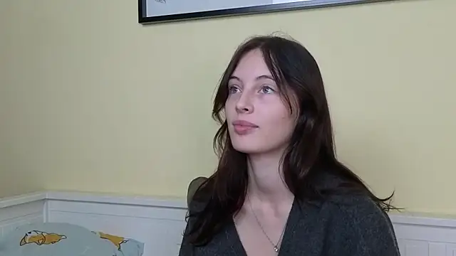 VernaWylie online show from 10.02.25