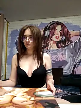 SophiaHarris online show from 09.28.25