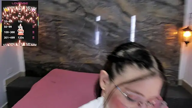 Sweetniitee online show from 10.14.25