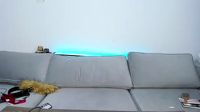 Snapshot of Sweet_Soffi chatting on 10.17.25 Sweet Soffi online show from 10.17.25