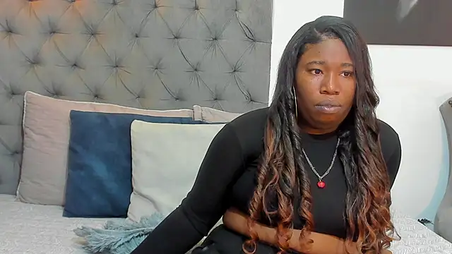 nahiroby ebony online show from 04.15.26