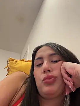 Mariluu 11 online show from 09.14.25