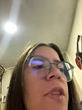 Allison Bailey online show from 10.04.25