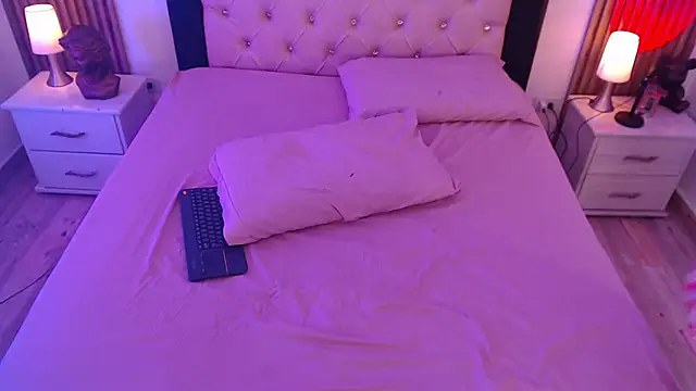 Red kytty6 online show from 09.29.25