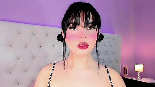 DaniielaV online show from 09.23.25