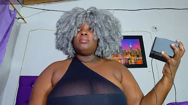 ebony NeighborMoans online show from 05.16.26