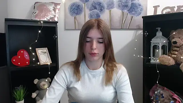 JuiceLips   online show from 10.01.25