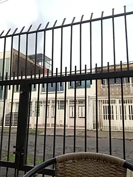 KloePink  online show from 10.10.25