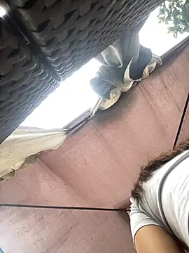 KloePink  online show from 11.24.25