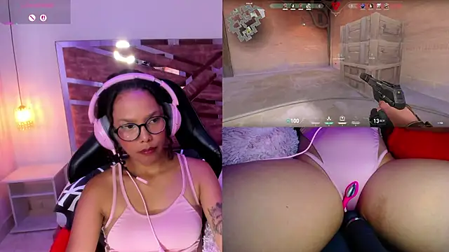 NovaLyn online show from 10.08.25