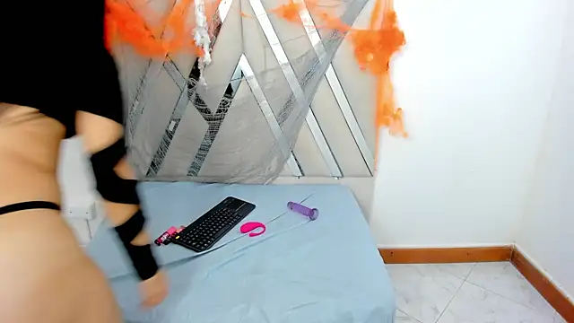 Zai zuleta online show from 10.31.25