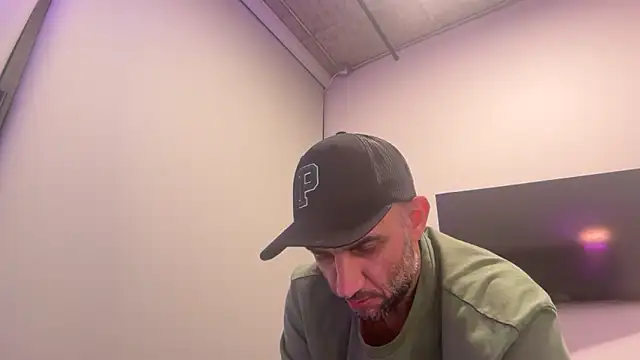 Hothotboyg online show from 03.26.26