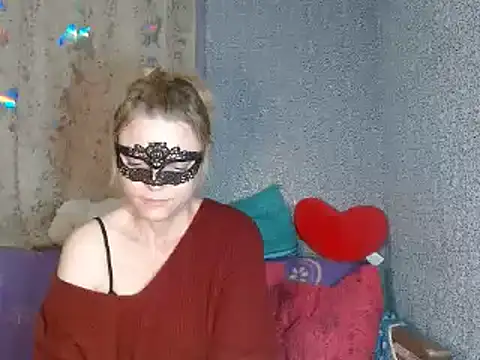 Miss Nona online show from 10.24.25