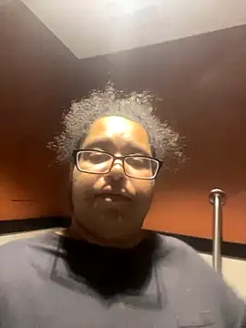 wishuhope4 online show from 10.15.25