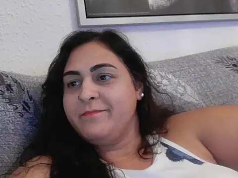 Snapshot of FrancescaDarkBloom chatting on 09.09.25 FrancescaDarkBloom online show from 09.09.25