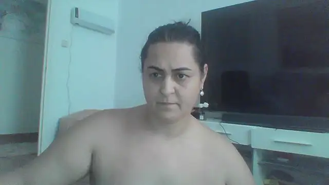 Snapshot of FrancescaDarkBloom chatting on 09.16.25 FrancescaDarkBloom online show from 09.16.25