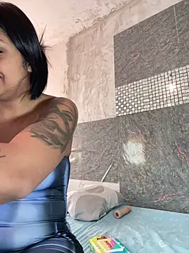 Messy-diana21 online show from 04.16.26