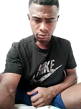 Snapshot of _yefez chatting on 10.16.25  yefez online show from 10.16.25