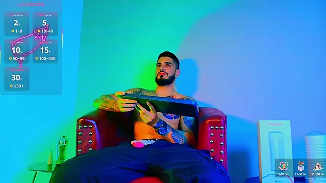 Snapshot of amodeus_bael_ chatting on 09.23.25 amodeus bael  online show from 09.23.25