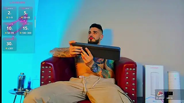 Snapshot of amodeus_bael_ chatting on 10.09.25 amodeus bael  online show from 10.09.25