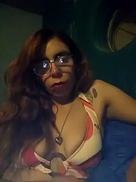 Apineapple07 online show from 04.25.26