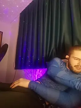 EyesNeverLies online show from 03.03.26