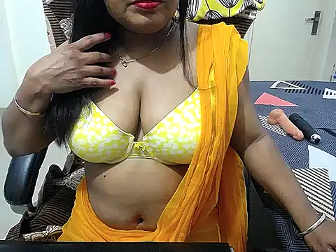 SexyArchiee online show from 10.30.25
