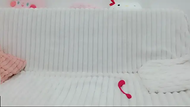 Snapshot of Emmahahaha17 chatting on 11.01.25 Emmahahaha17 online show from 11.01.25