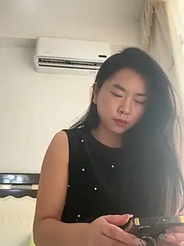 Snapshot of DHJM168 chatting on 09.26.25 DHJM168 online show from 09.26.25