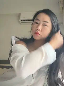 Snapshot of DHJM168 chatting on 10.14.25 DHJM168 online show from 10.14.25