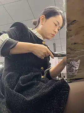 DHJM168 online show from 11.27.25