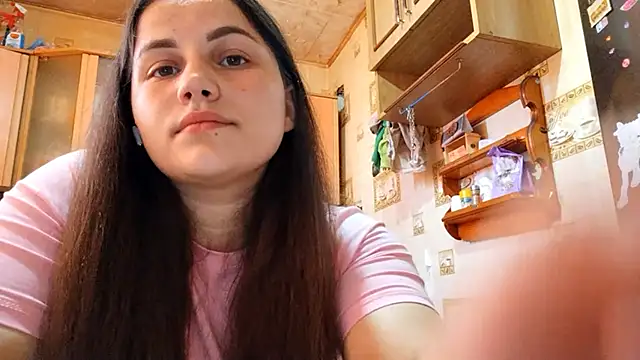 DierdreCousineau online show from 09.11.25