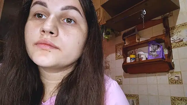 DierdreCousineau online show from 09.30.25