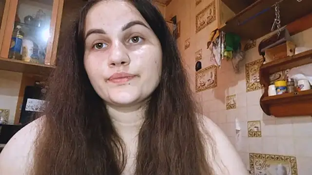 DierdreCousineau online show from 10.02.25