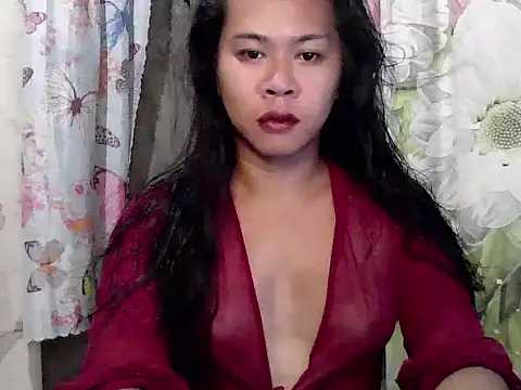 Snapshot of honeyLushess chatting on 09.15.25 honeyLushess online show from 09.15.25