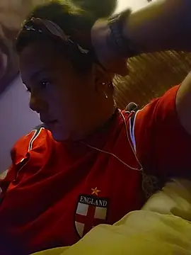 Snapshot of GoddessChantelle chatting on 06.15.26 GoddessChantelle online show from 06.15.26