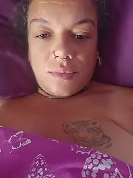 Snapshot of GoddessChantelle chatting on 06.18.26 GoddessChantelle online show from 06.18.26