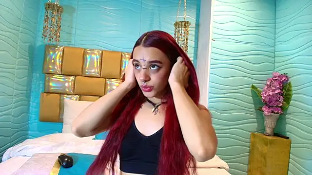 Scarlet Monroee online show from 10.01.25