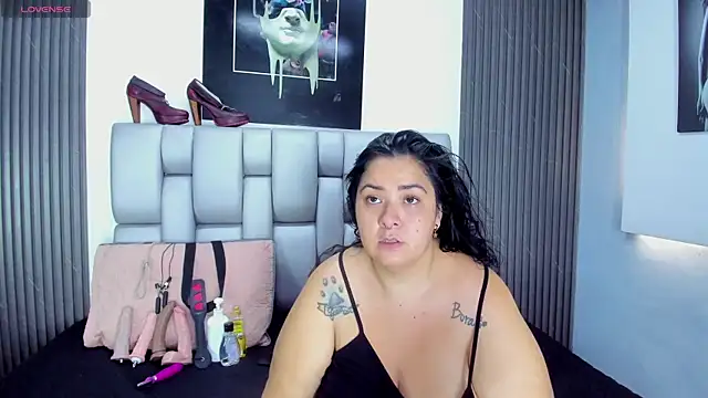 Bora Lajuana online show from 04.16.26