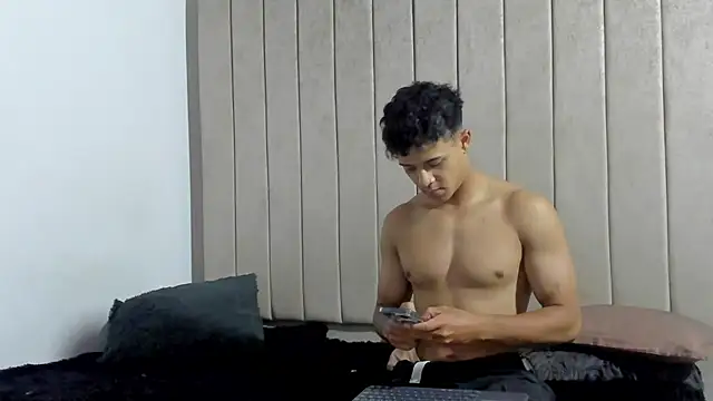 Alex Colton7 online show from 10.27.25