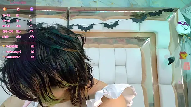 Snapshot of cosplaydate chatting on 10.07.25 cosplaydate online show from 10.07.25