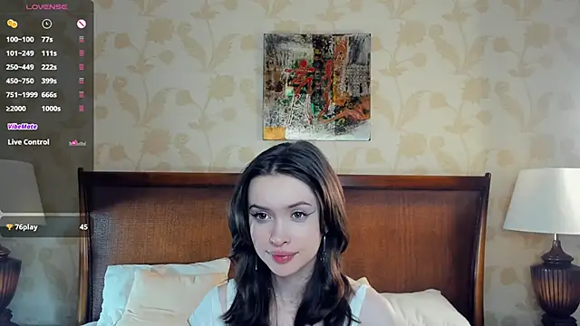 HerminePenna online show from 10.13.25