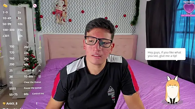 ZoeandEthan online show from 12.18.25